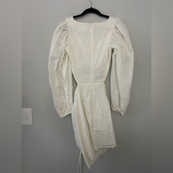 SABO Skirt Ilana White Long Sleeve Cut Out Linen Mini Dress - Picture 4 of 8